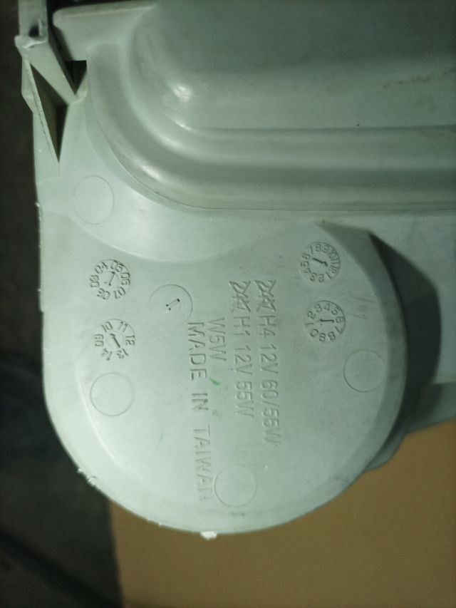 Faro Delantero Izquierdo Mercedes Vito