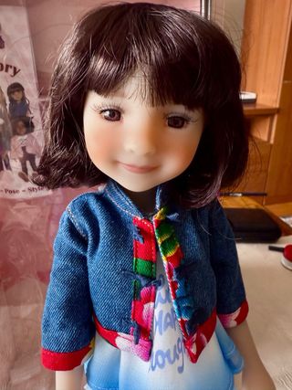 Muñeca Ruby Red Hannah