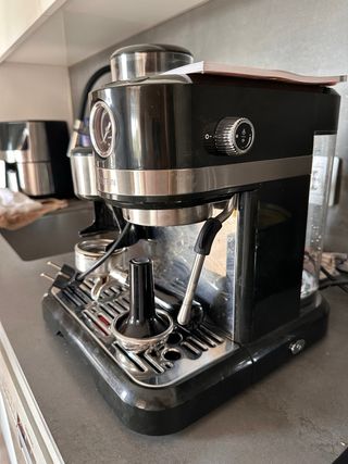 Cafetera con molinillo Klarstein