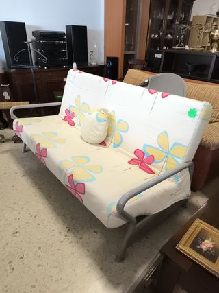 Sofá Cama Diseño Floral