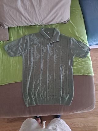 Polo Shein verde sin estrenar