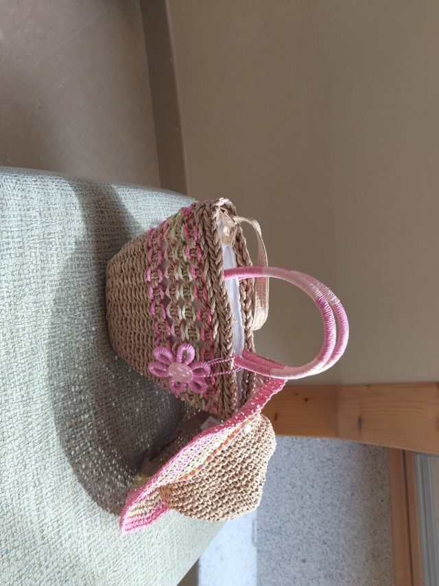 Bolso y pamela para niña