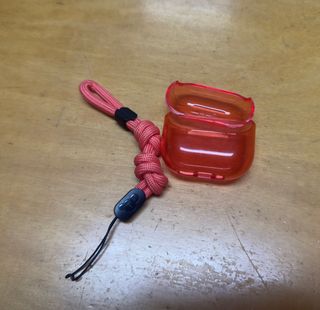 Funda AirPods Pro 4 Transparente Roja coral