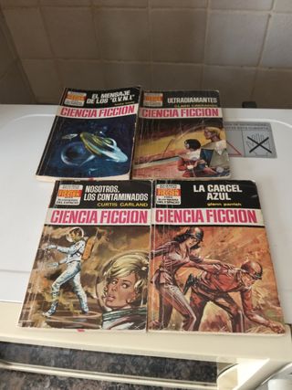 LOTE 12 NOVELAS LA CONQUISTA DEL ESPACIO 