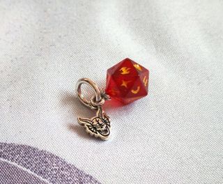 Colgante Plata Dado Rojo