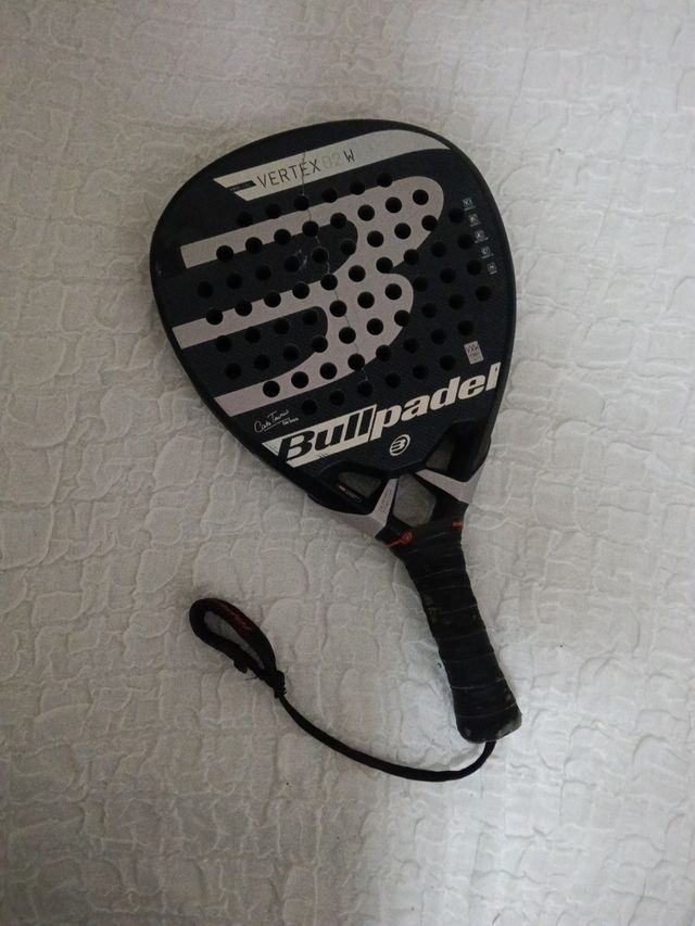 Bullpadel Vertex 02 W o racchetta da padel professionale