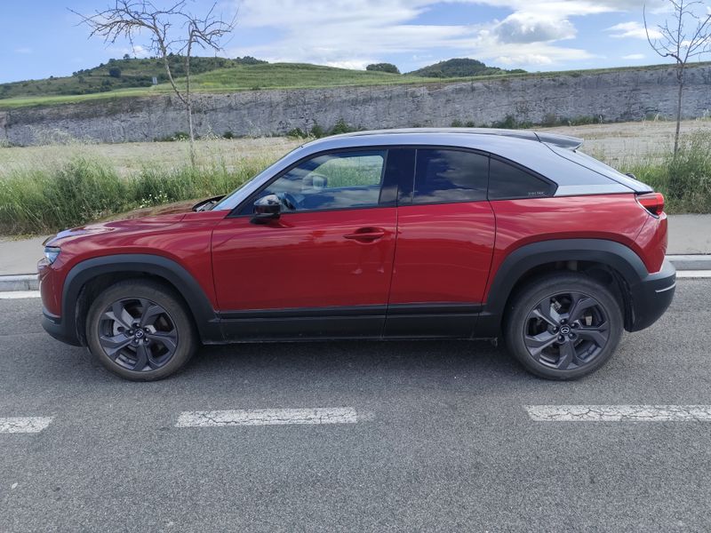 Mazda MX-30 2020 - foto 1