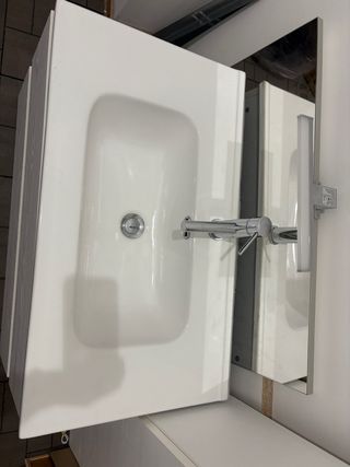 Mobile bagno sospeso bianco