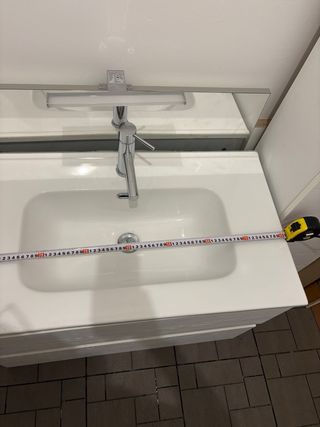 Mobile bagno sospeso bianco