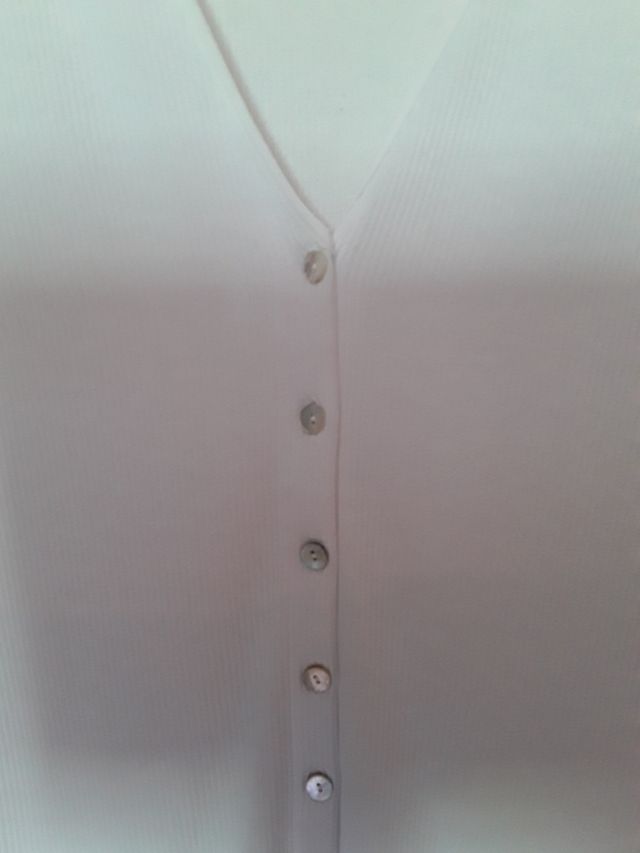 Lote 4 Tops Zara Mujer 1 Blanco, 2 Beige y 1 Negro