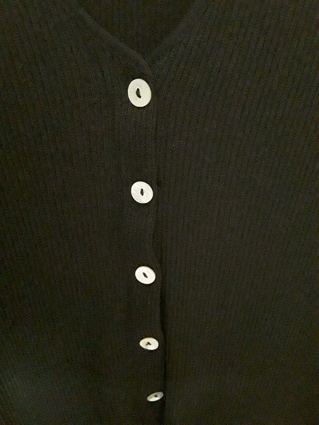 Lote 4 Tops Zara Mujer 1 Blanco, 2 Beige y 1 Negro