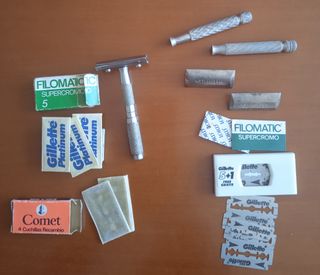 Maquinilla de afeitar vintage Gillette plateada