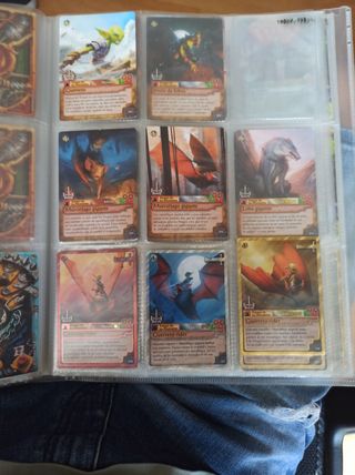 Álbum Fantasy Riders 2023 casi completo
