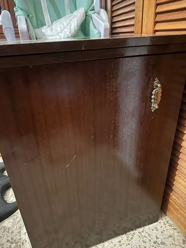 Máquina de coser Alfa antigua