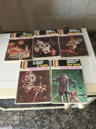 LOTE DE 10 NOVELAS DE LA CONQUISTA DEL ESPACIO 