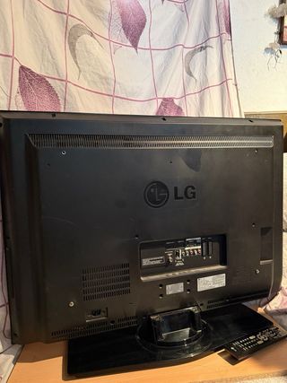 Televisión LG 37LF65 Negra