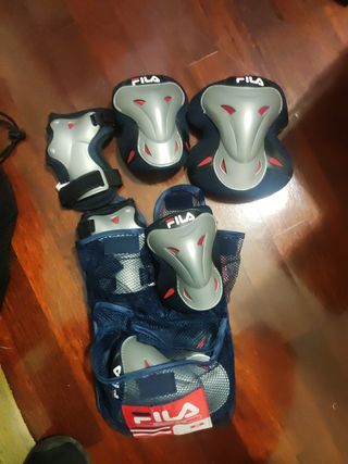 Protecciones Fila FP Junior. Nuevo, sin usar
