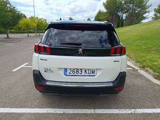 Peugeot 5008 2017