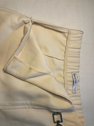 Falda Pantalón Beige con Anillas