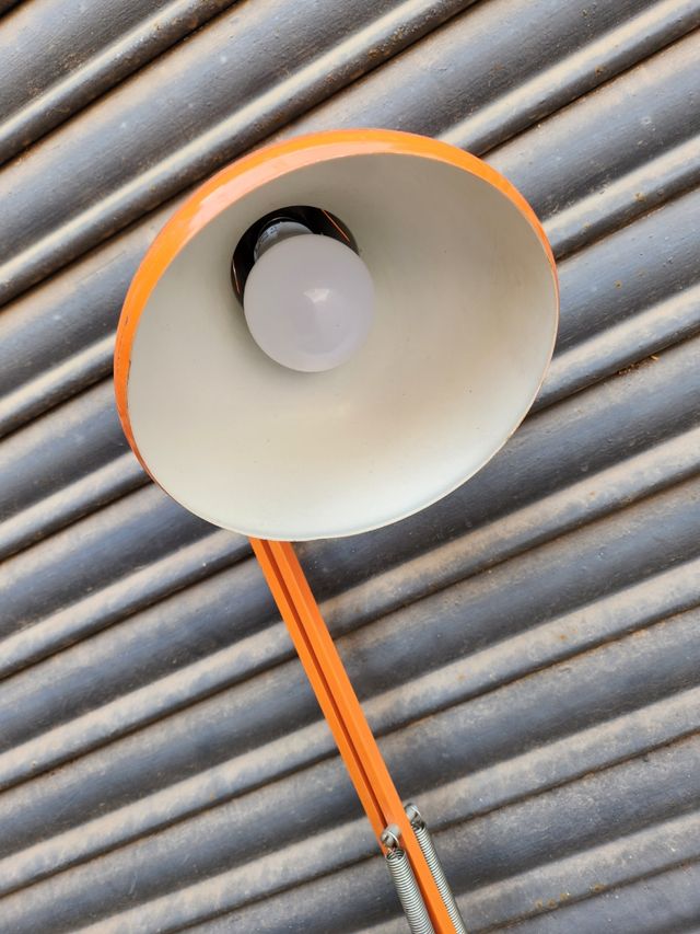 Lampada da tavolo vintage arancione Phase.