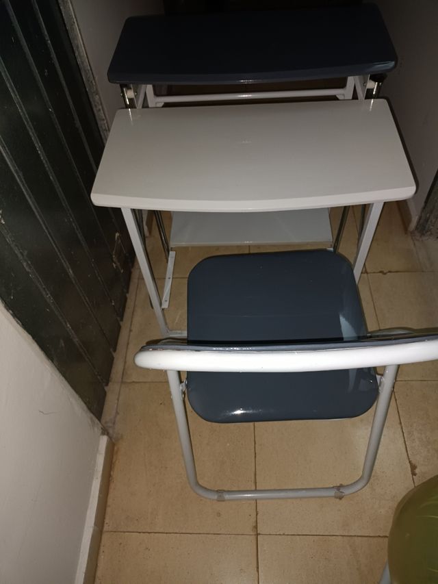 Mesa y Silla Manicura