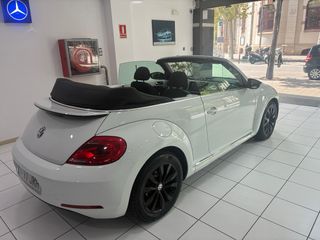 Volkswagen descapotable Beetle