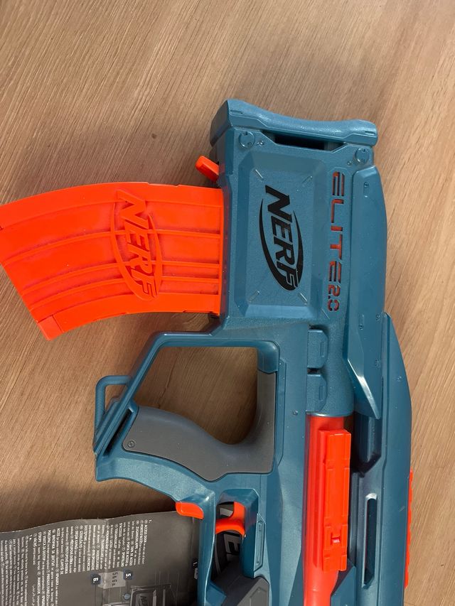 Pistola Nerf Blitz Elite 2.0 Automática