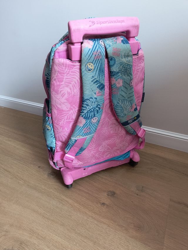 Mochila escolar con ruedas