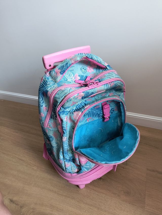 Mochila escolar con ruedas