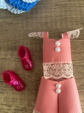 Traje hecho a mano para Neo Blythe polipiel