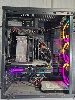 PC Gama Alta
 Intel Core i7 9700f rtx 2060 super