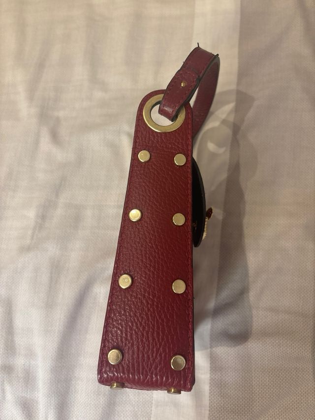 Bolso mini piel con abeja dorada