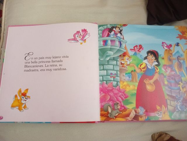 Un mundo de princesas (Clásicos de siempre) (Sp...