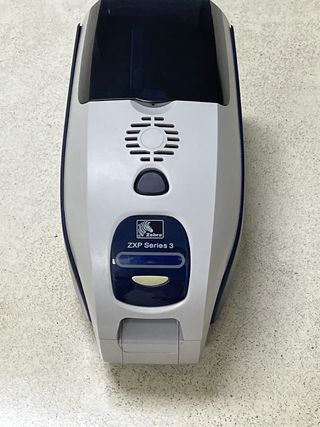 Impresora de Tarjetas Zebra ZXP Series 3