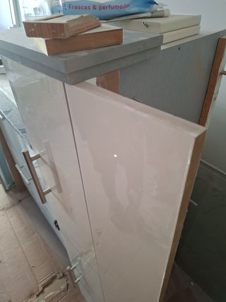 Restos de muebles de cocina, mampara ducha 3 hojas