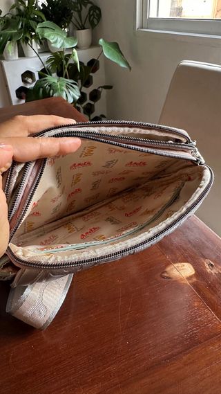 Bolso bandolera Anekke plateado
