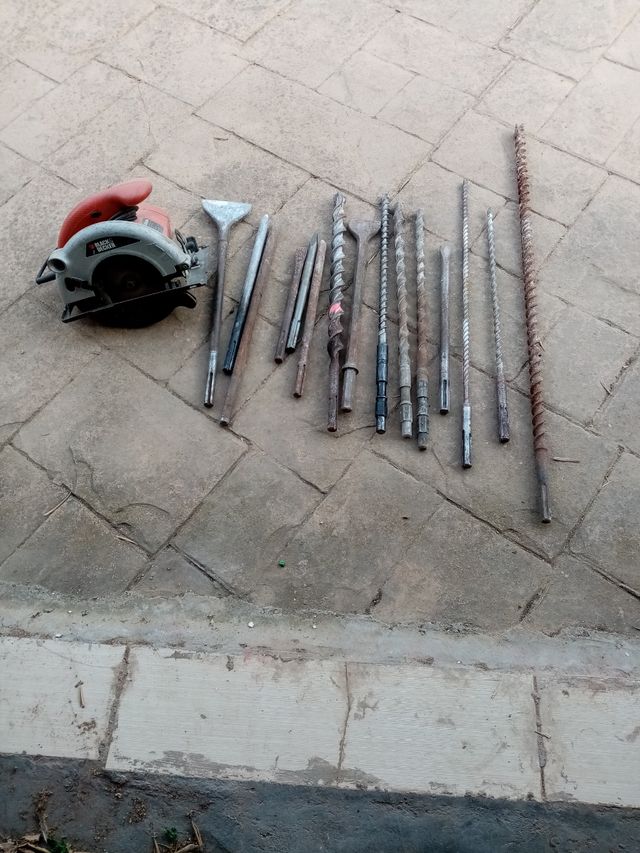 Brocas Cango, Palas y Punteros y máquina