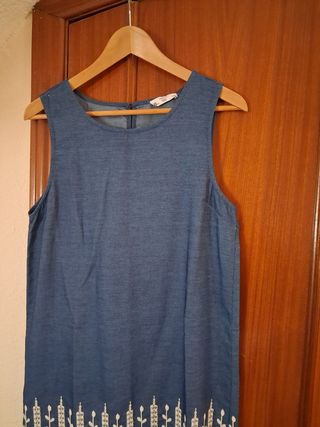 Vestido vaquero con bordado