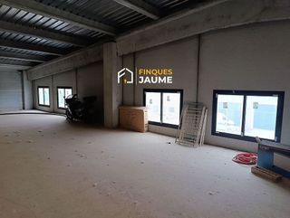 Nave industrial en venta en Alcarràs