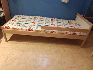 Cama infantil Ikea.
LA CAMA ESTÁ EN PUERTO SAGUNTO
