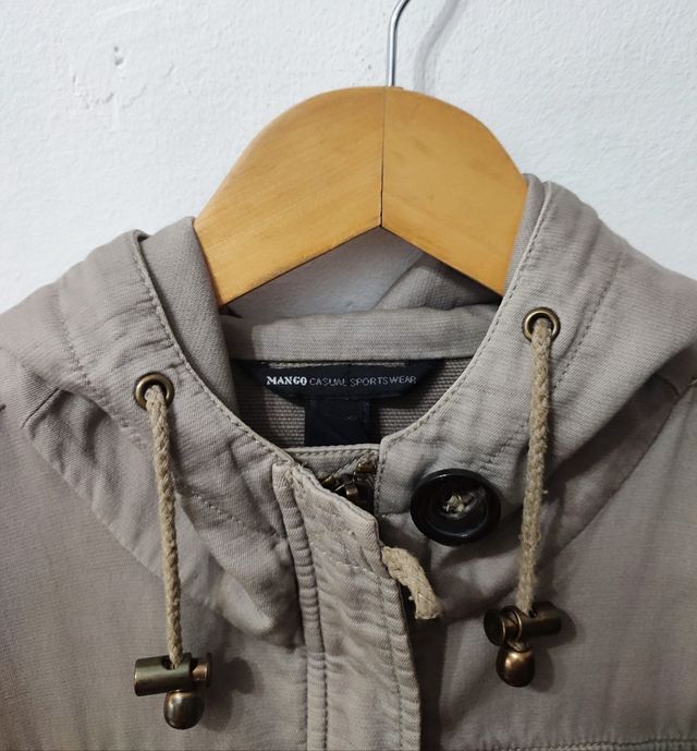 Parka caqui Mango mujer Talla L