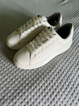 Zapatillas Zara Blancas