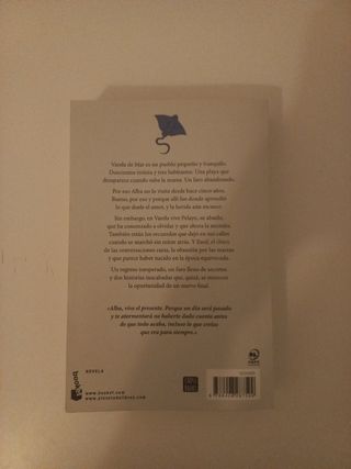 El faro de los amores dormidos