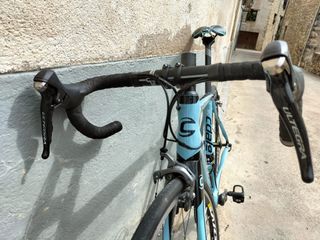 Bicicleta Carretera Cannondale Synapse Carbono