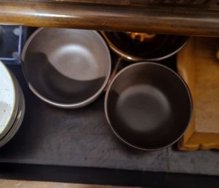 Cómoda antigua de madera