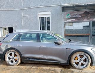 Audi 2653393 luz interior 4ke947094 e-tron (gen) *