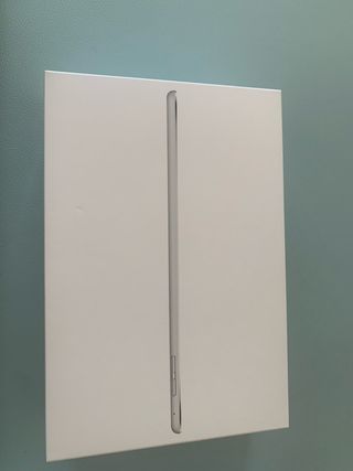 Caja iPad Mini 4