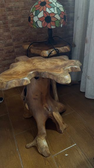 Set di comodini rustici in legno