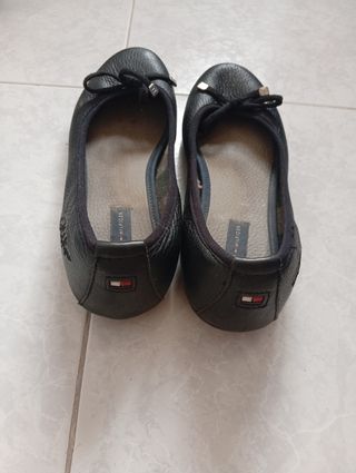 Zapatos planos Tommy Hilfiger negros