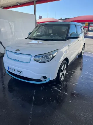 KIA Esoul 2017 la